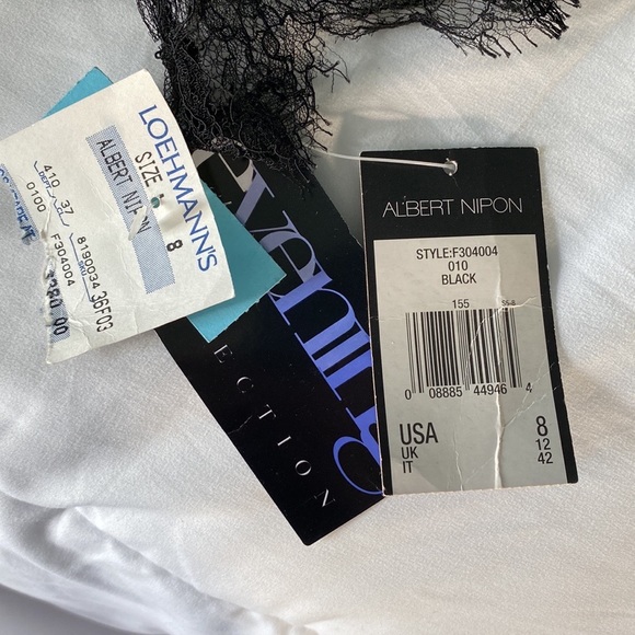 Albert Nipon Black Lace Evening Wrap With Sleeves Size 8 NWT - Picture 3 of 8